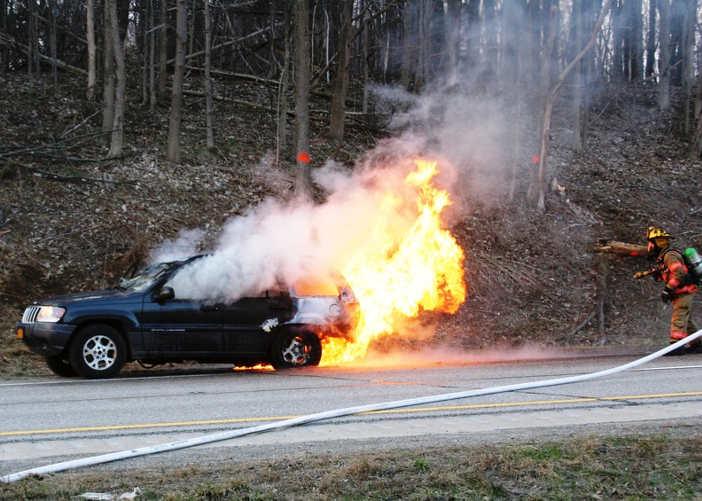 04 13 2014 Car Fire 30.jpg